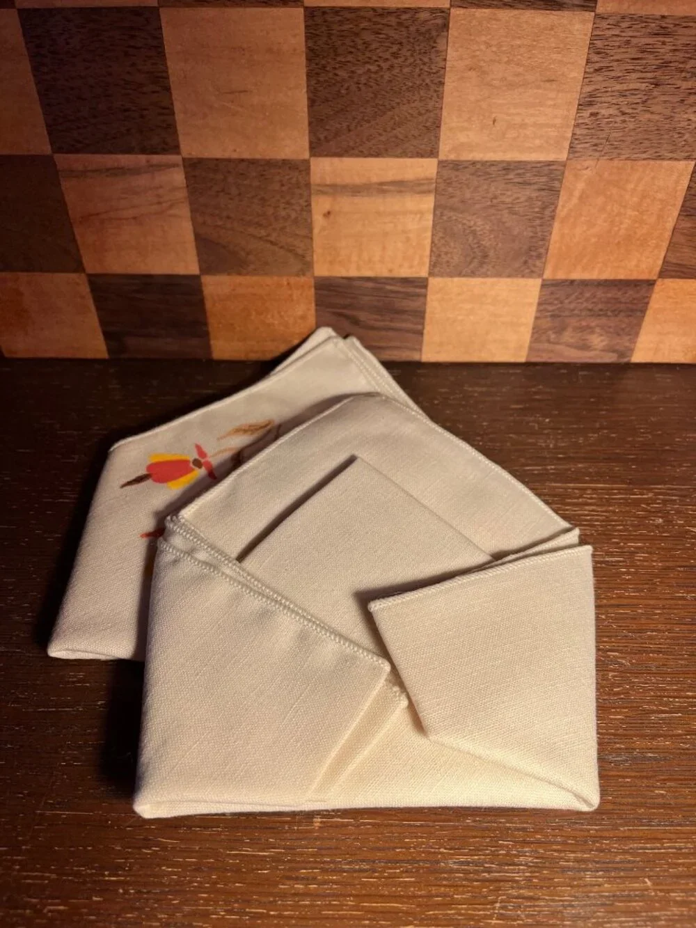 N/A pair cloth
